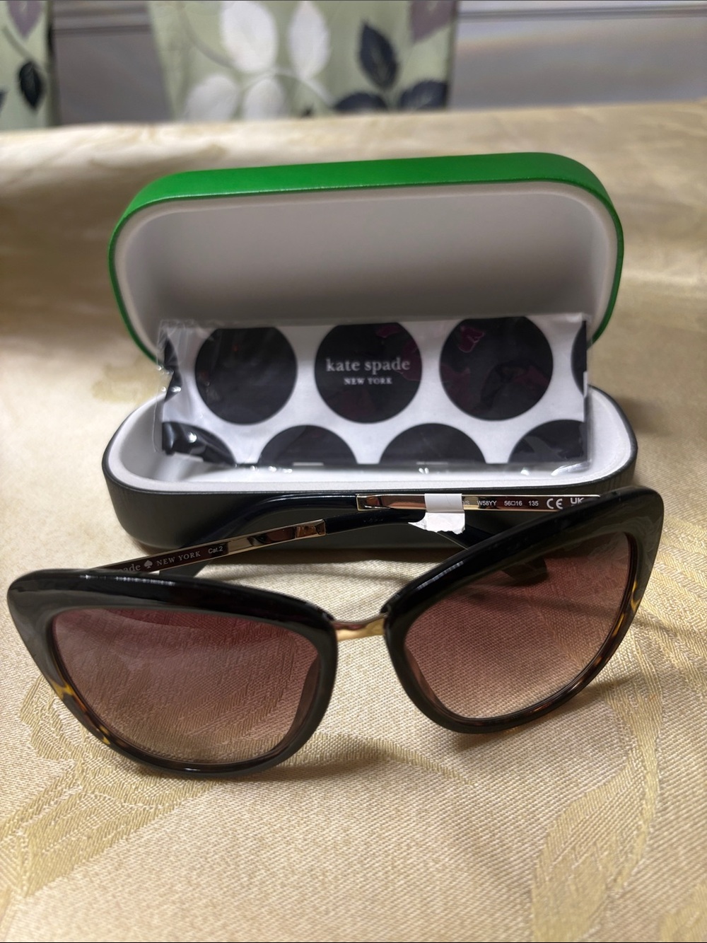 kate spade Black/Tortoiseshell Sunglasses with Brown Gradient Lenses